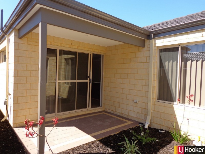 16 Kaalak Lane, Mandurah WA 6210