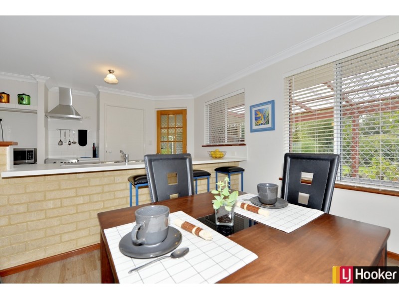 1 Arrowrock Retreat, Greenfields WA 6210