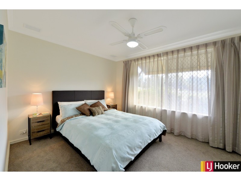 1 Arrowrock Retreat, Greenfields WA 6210
