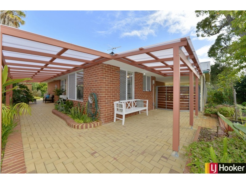 1 Arrowrock Retreat, Greenfields WA 6210