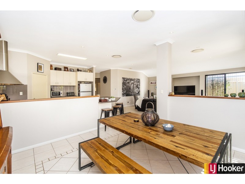 10 Chyverton Corner, Erskine WA 6210