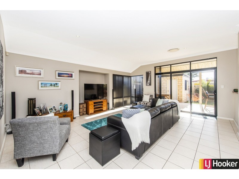 10 Chyverton Corner, Erskine WA 6210