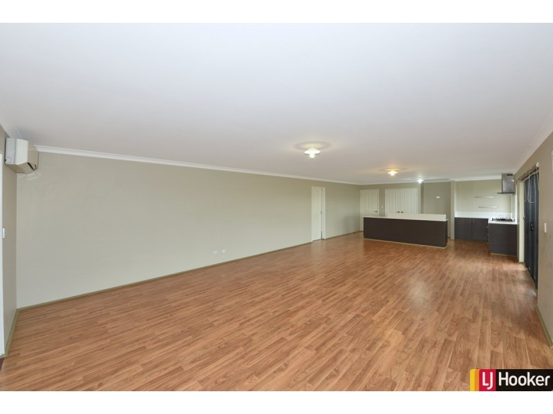 23 Broadstone Vista, Meadow Springs WA 6210