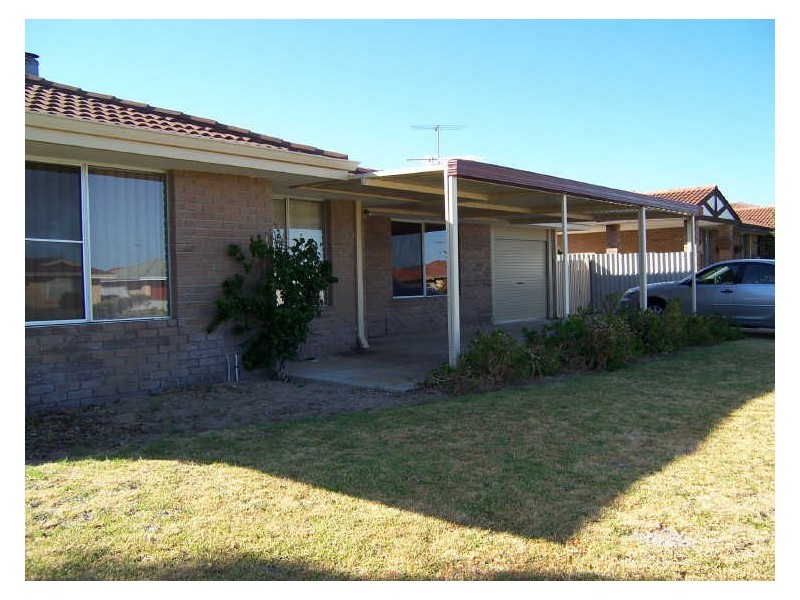 192 Mclarty Road, Halls Head WA 6210