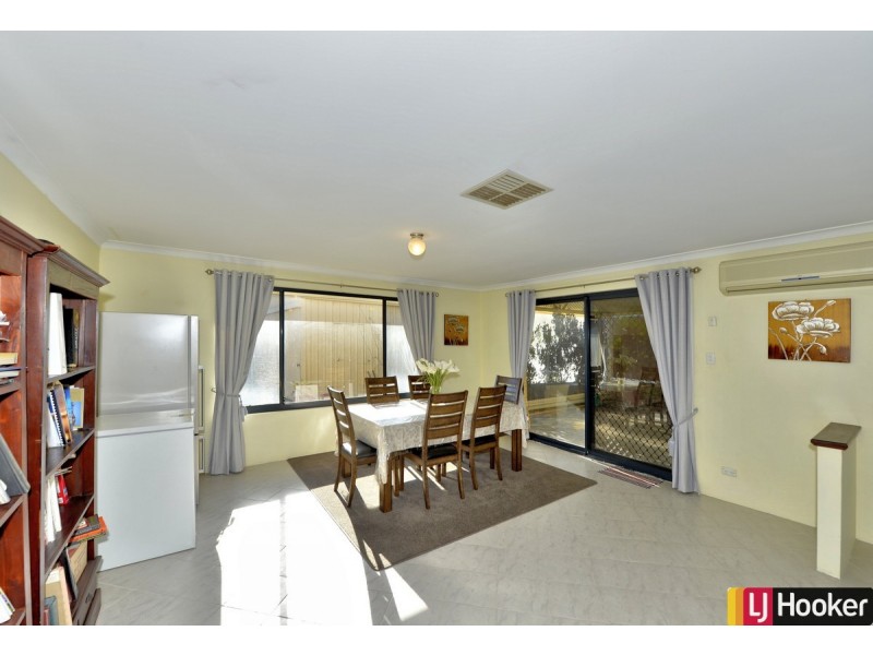 6 Chantilly Circuit, Meadow Springs WA 6210