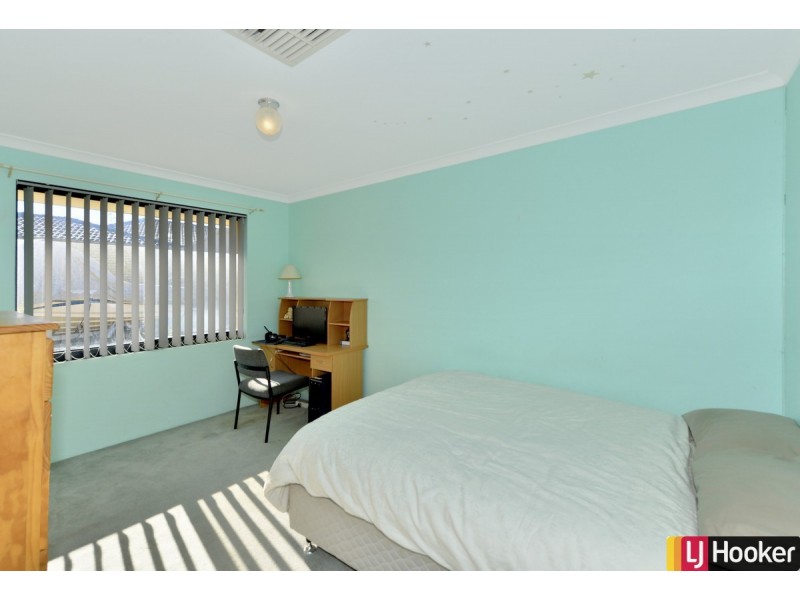 6 Chantilly Circuit, Meadow Springs WA 6210