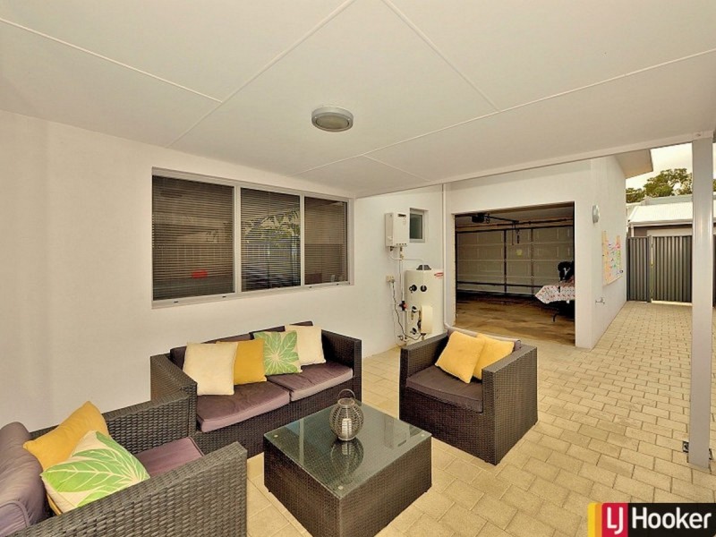 13 Kaalak Lane, Mandurah WA 6210
