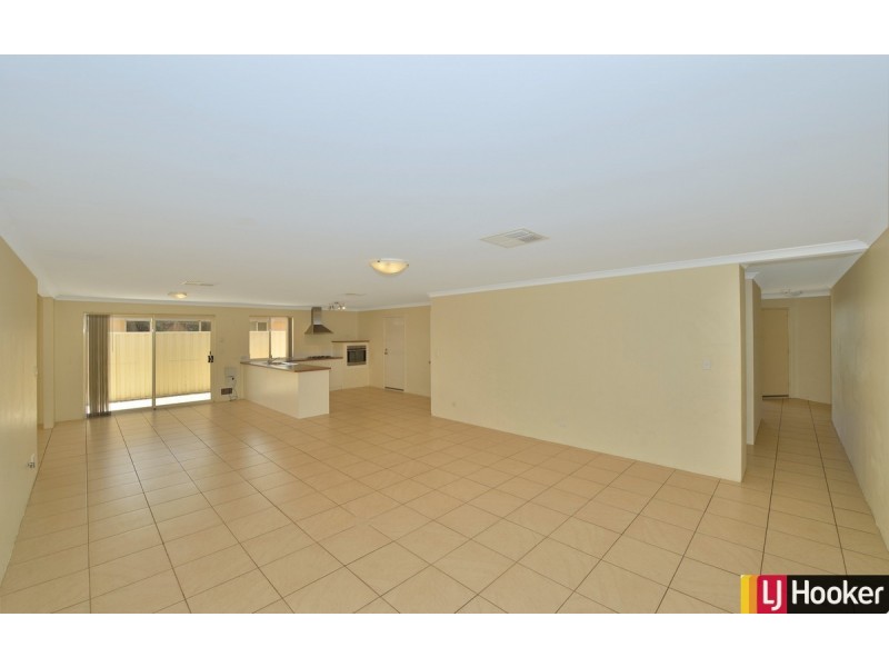 14 Virginia Turn, Madora Bay WA 6210