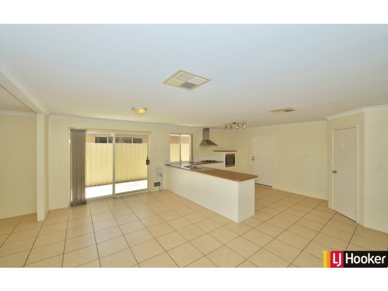 14 Virginia Turn, Madora Bay WA 6210