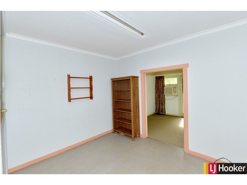 11 Wyeree Road, Mandurah WA 6210