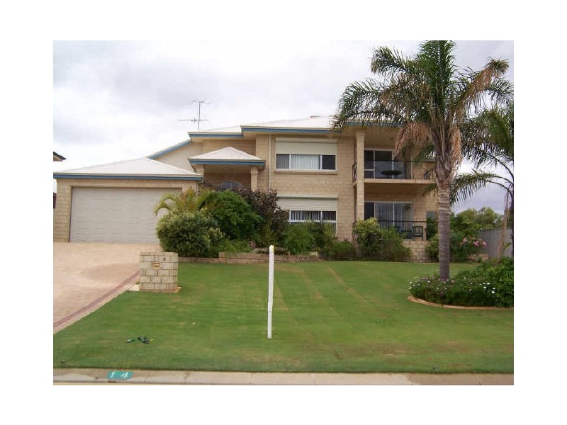 14 Hamilton Way, Silver Sands WA 6210
