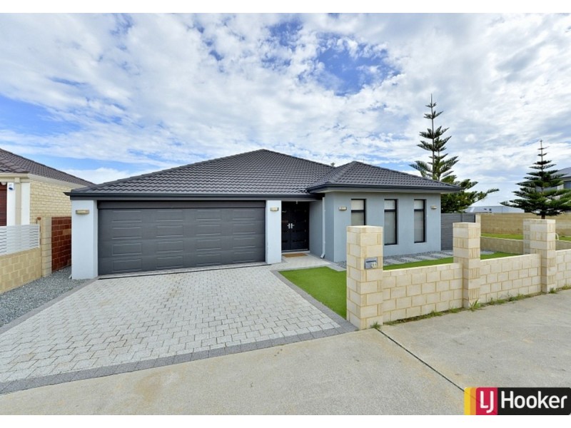 11 Endeavour Circle, Wannanup WA 6210