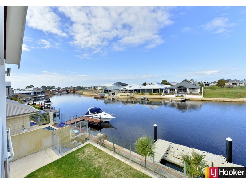 33 Waterlily Drive, Dudley Park WA 6210