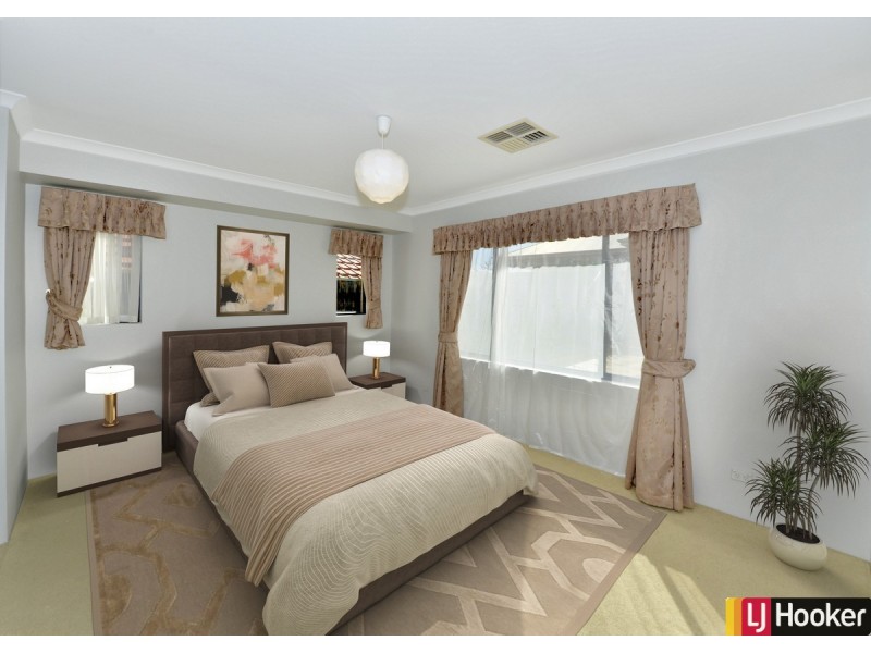 20 Bookleaf Loop, Halls Head WA 6210