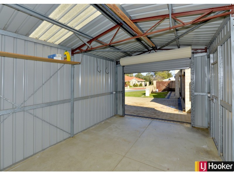 20 Bookleaf Loop, Halls Head WA 6210