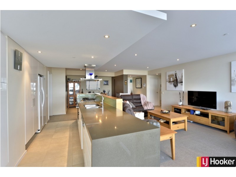 1104/3 Marco Polo Drive, Mandurah WA 6210