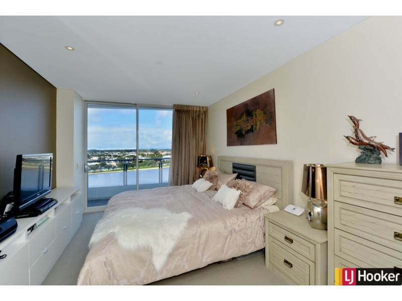 1104/3 Marco Polo Drive, Mandurah WA 6210