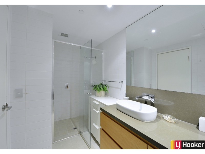 1104/3 Marco Polo Drive, Mandurah WA 6210