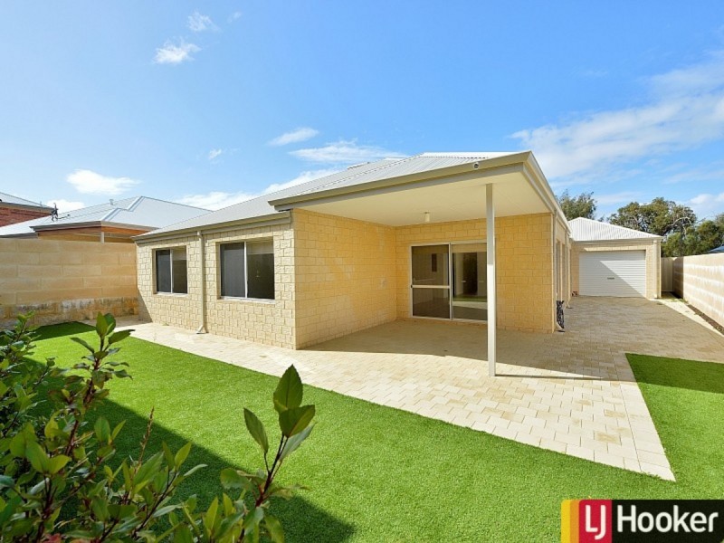 15 Agonis Way, Wannanup WA 6210