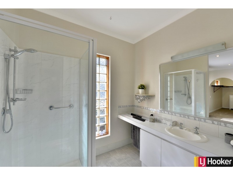 4 Nutbush Avenue, Falcon WA 6210