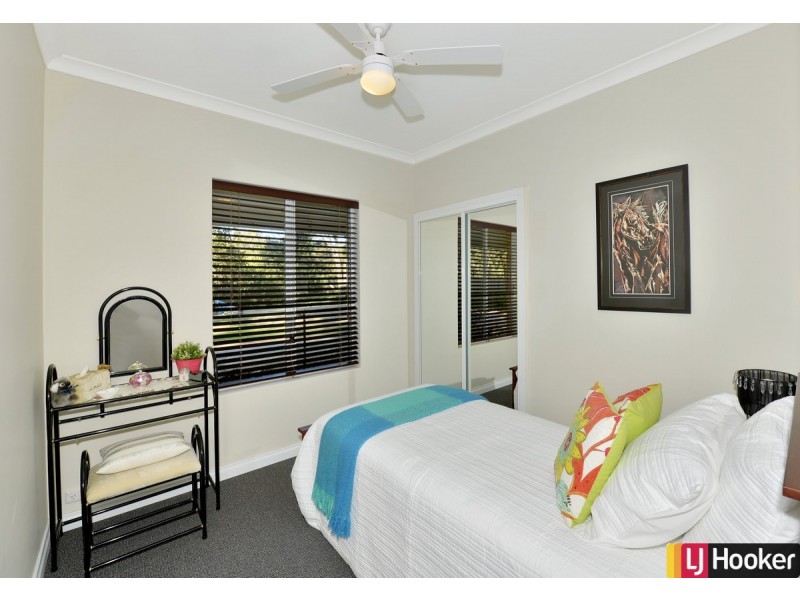 4 Nutbush Avenue, Falcon WA 6210