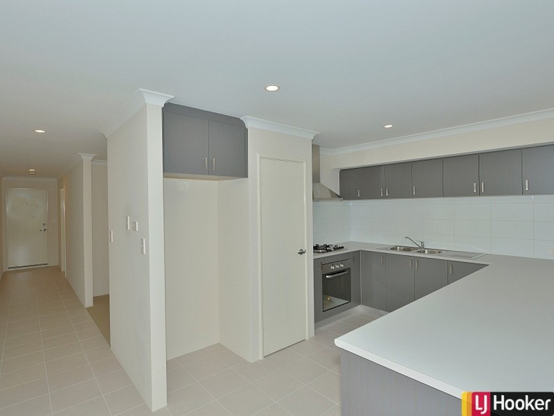 12 Harvey Crescent, South Yunderup WA 6208