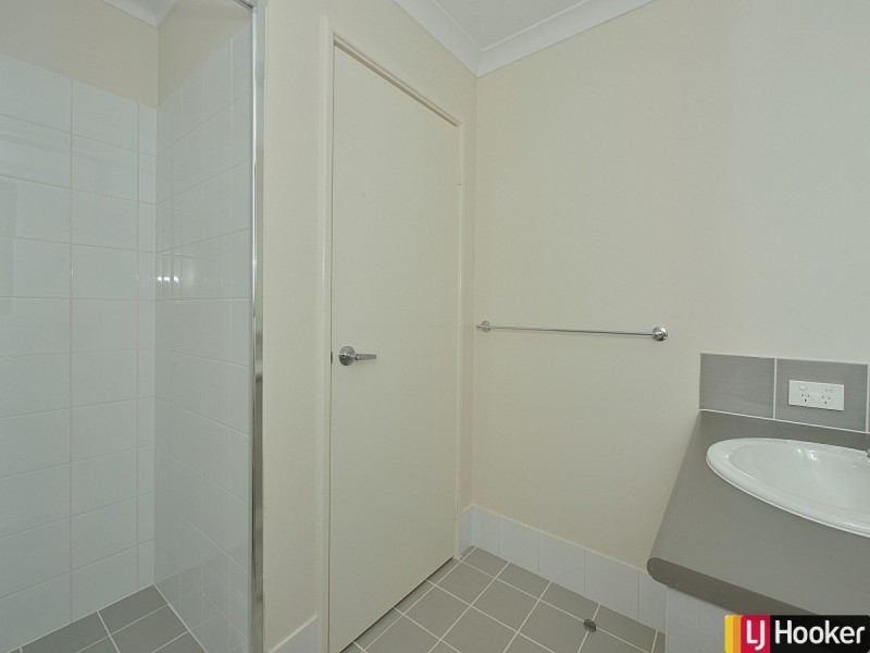 12 Harvey Crescent, South Yunderup WA 6208
