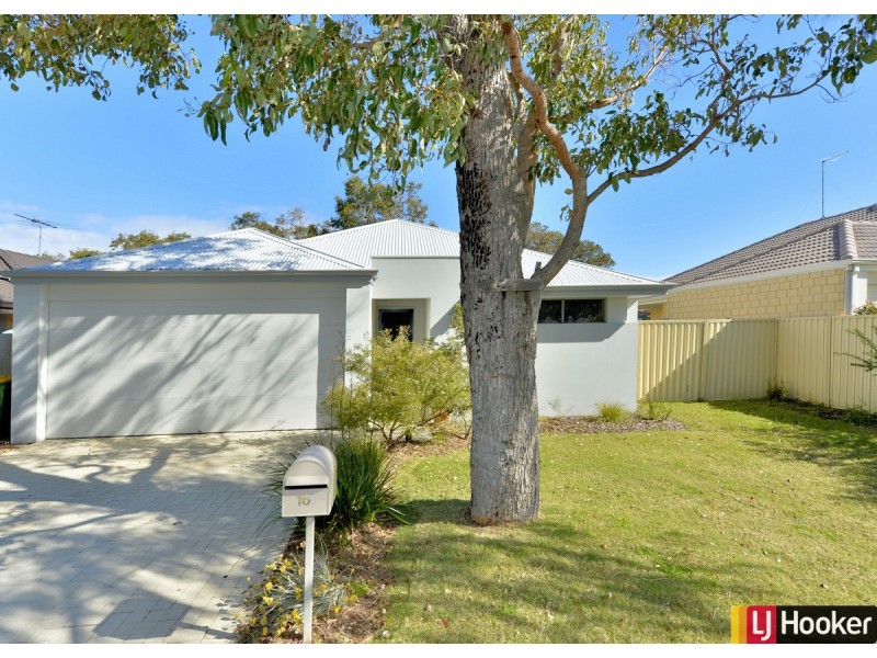 16 Honeydew Trail, Wannanup WA 6210