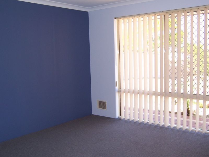 10B Coppercups Place, Halls Head WA 6210