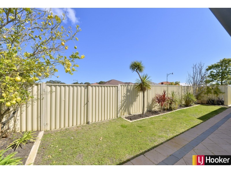 47 Addingham Boulevard, Madora Bay WA 6210