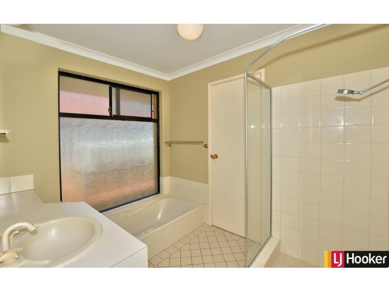 20 La Grange Place, Meadow Springs WA 6210