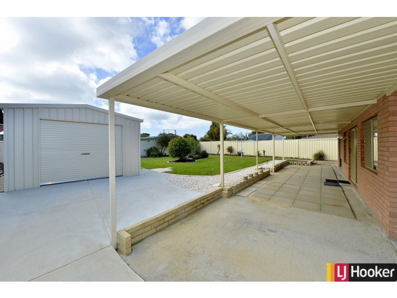 11 Waterfall Cove, Greenfields WA 6210