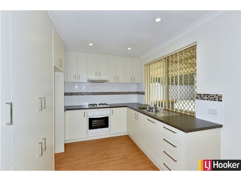 11 Waterfall Cove, Greenfields WA 6210