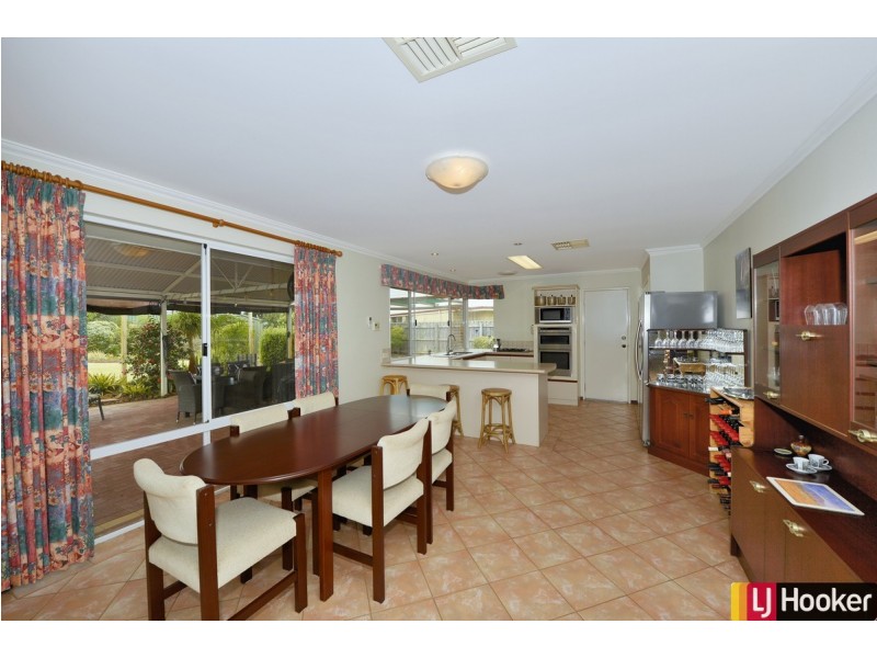 16 Haven Place, Pinjarra WA 6208