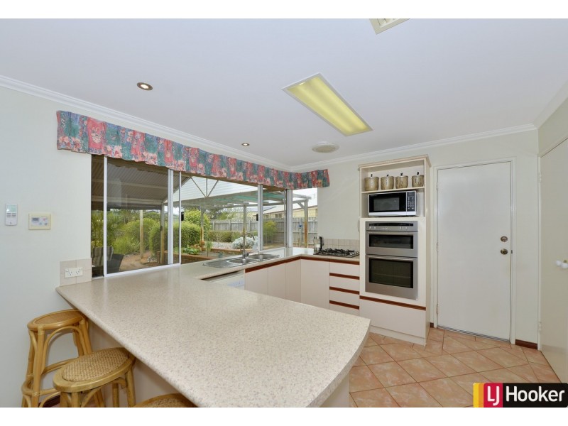 16 Haven Place, Pinjarra WA 6208