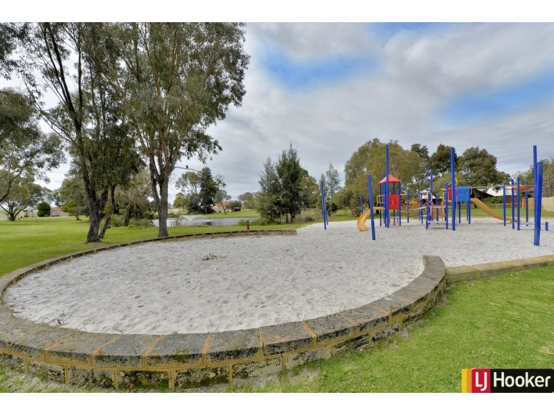 16 Haven Place, Pinjarra WA 6208