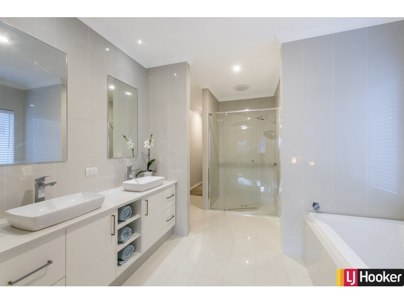 30 Watson Avenue, Coodanup WA 6210