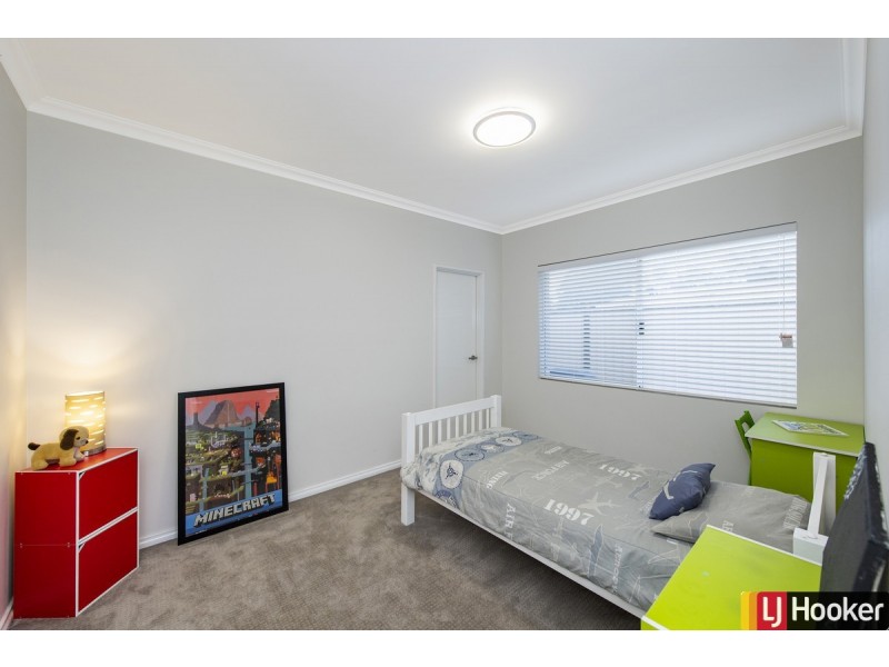 30 Watson Avenue, Coodanup WA 6210