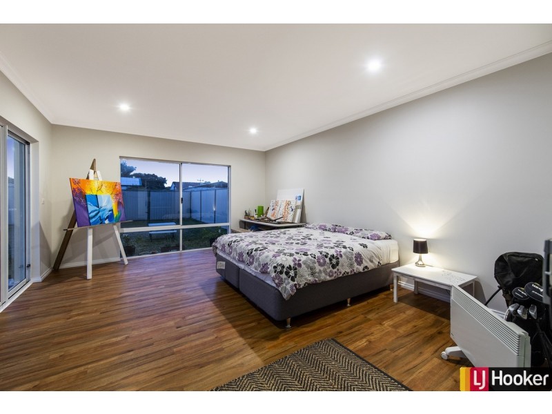 30 Watson Avenue, Coodanup WA 6210