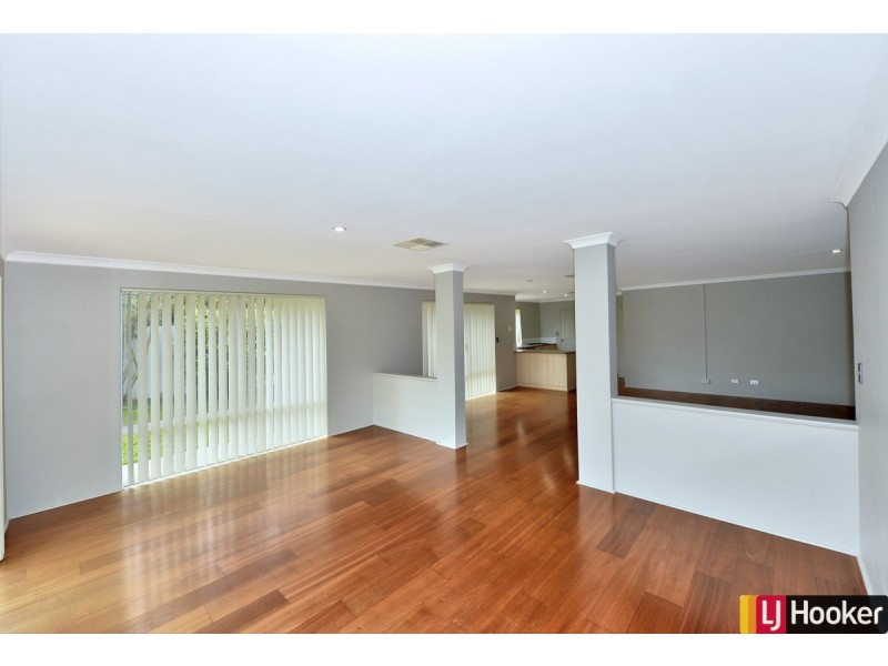 40 Grandmere Parade, Meadow Springs WA 6210