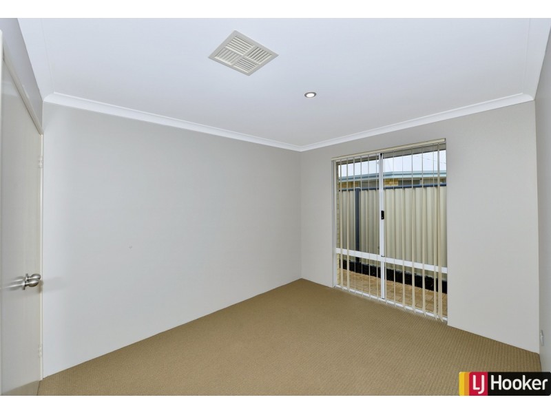 40 Grandmere Parade, Meadow Springs WA 6210