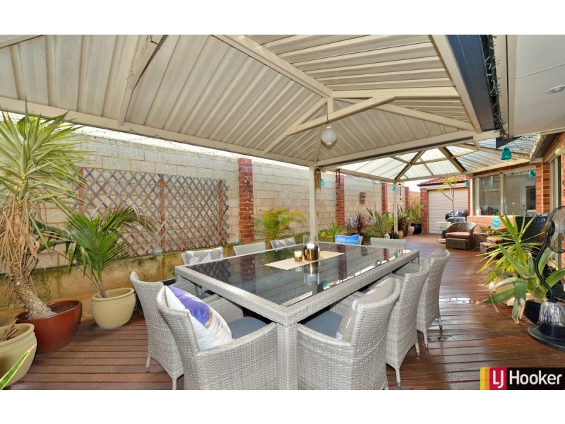 16 Fremont Crescent, Secret Harbour WA 6173