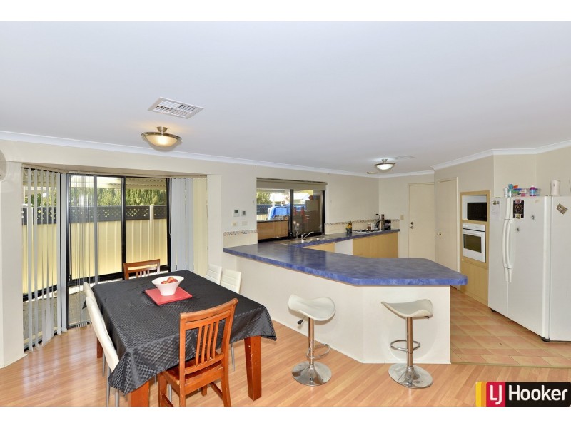 5A Valentino Close, Greenfields WA 6210