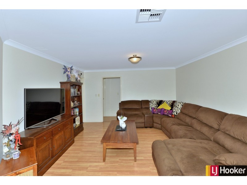 5A Valentino Close, Greenfields WA 6210