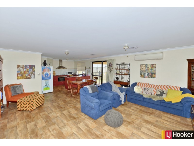 5B Valentino Close, Greenfields WA 6210