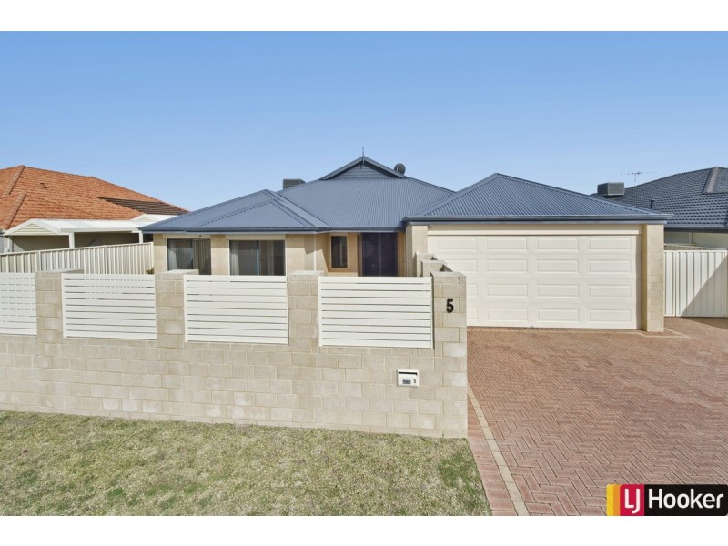 5 Arlette Pass, Lakelands WA 6180