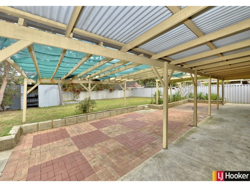 22 Saskatchewan Way, Greenfields WA 6210