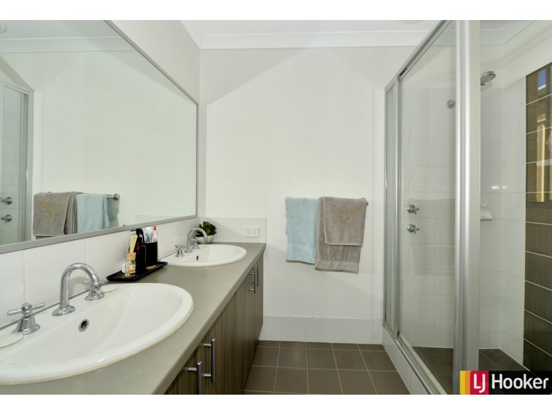 23 Karri Karri Pass, Lakelands WA 6180