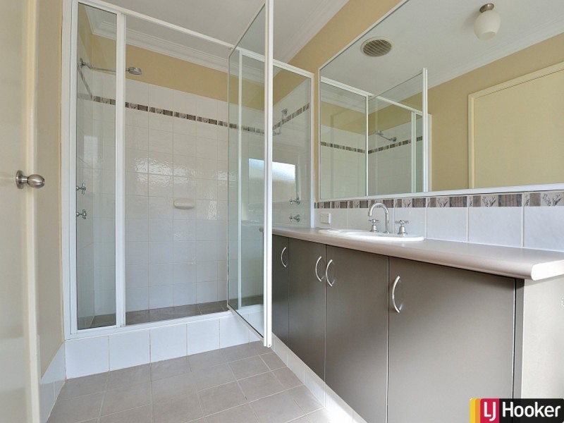 19 Lutea Road, Halls Head WA 6210