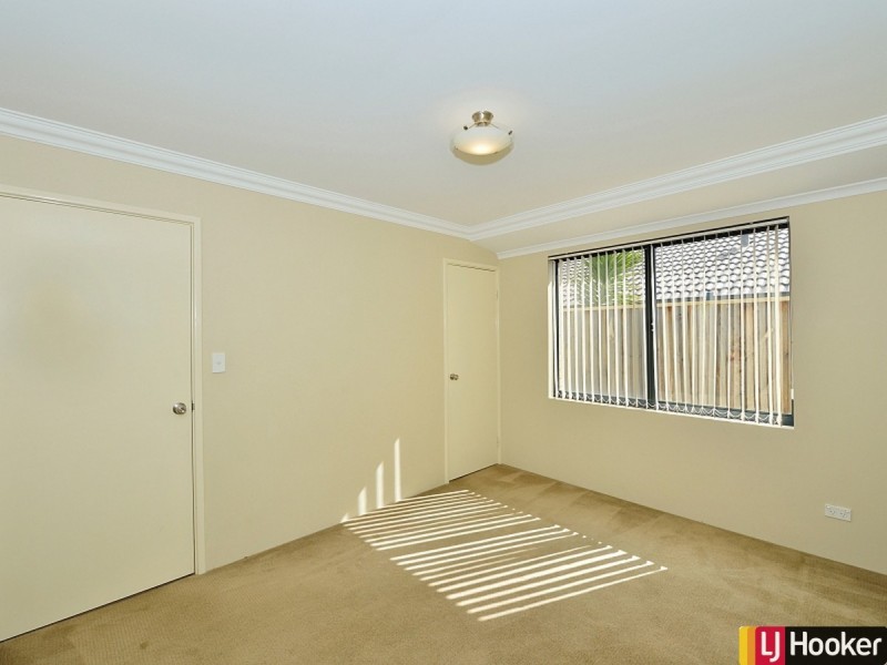 19 Lutea Road, Halls Head WA 6210